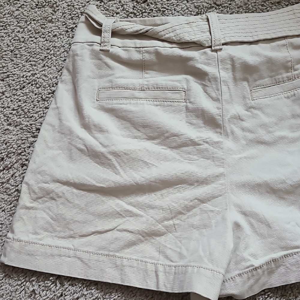 LOFT Cream High Waist Shorts - Picture 7 of 10